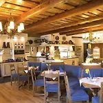 Reichskuechenmeister 4* Ρότενμπουργκ (Τάουμπερ)