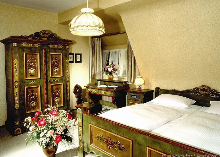 Reichskuechenmeister 4* Ρότενμπουργκ (Τάουμπερ)