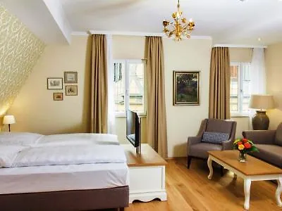 فندق ريتشز-كوشنميستر روتنبورغ أوب در تاوبر